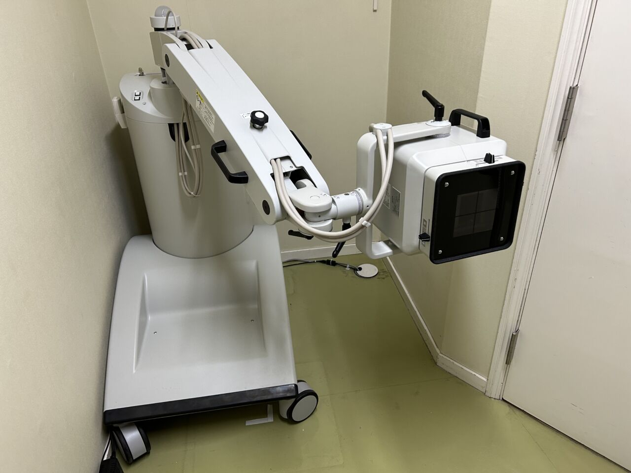 レントゲン装置の入れ替え | 塚田こども医院 上越市 小児科 病児保育